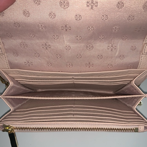 Tory Burch Chain to Wallet Crossbody - Picture 3 of 8